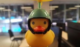 遇见小黄鸭最近爆料视频,幕后真相大起底